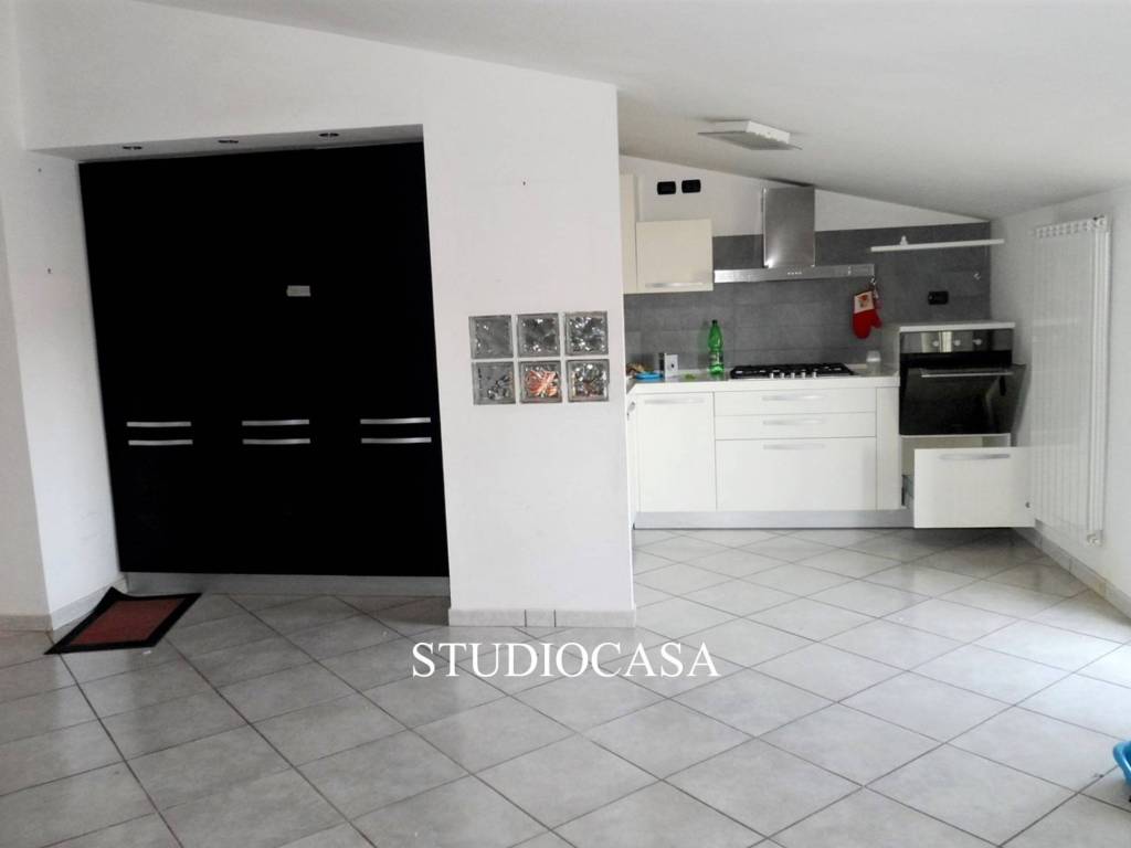 appartamento in vendita a Recale