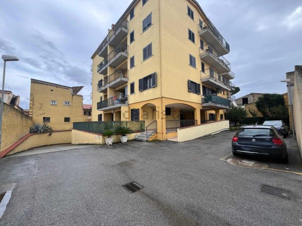 appartamento in vendita a Recale