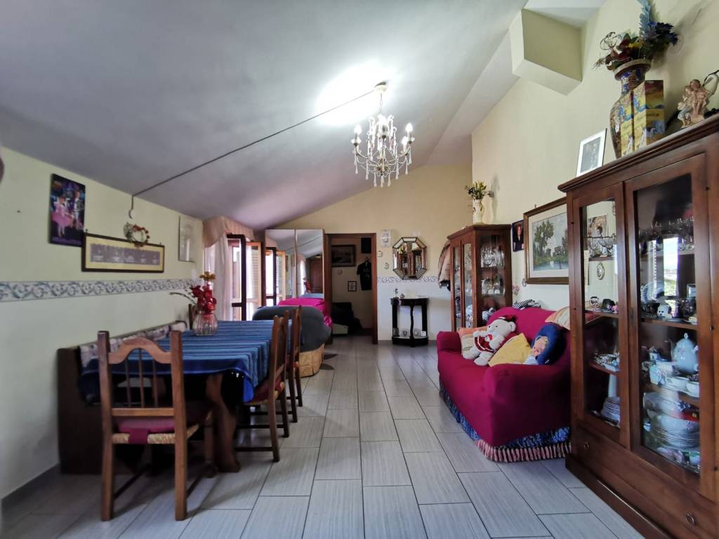 appartamento in vendita a Recale