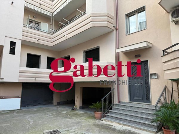 appartamento in vendita a Recale