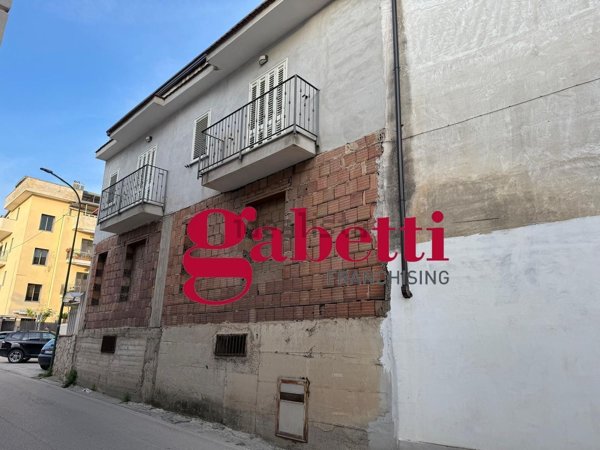 appartamento in vendita a Recale