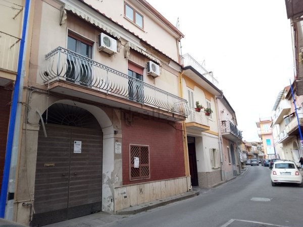 casa indipendente in vendita a Recale