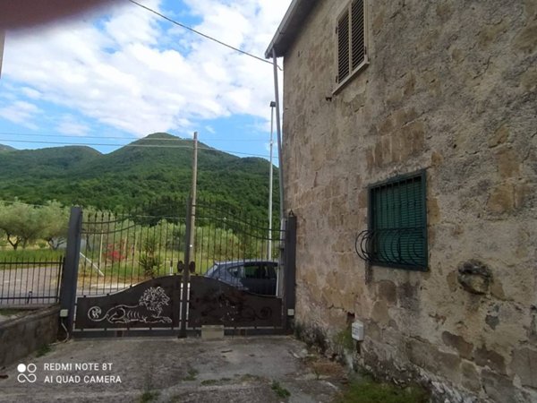 casa indipendente in vendita a Riardo