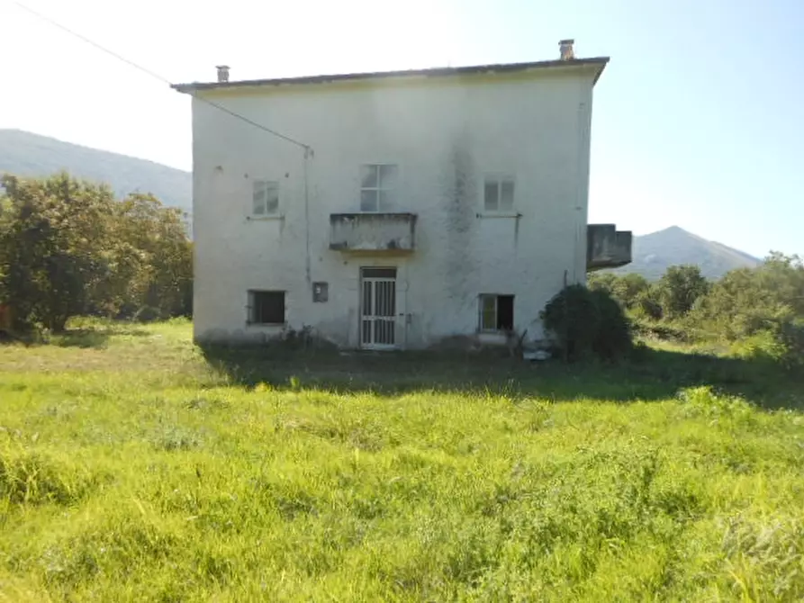casa indipendente in vendita a Rocca d'Evandro
