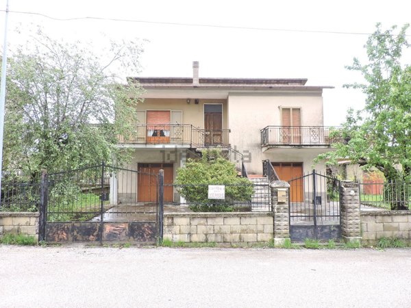 casa indipendente in vendita a Roccamonfina