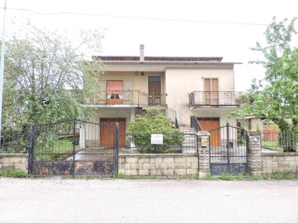 casa indipendente in vendita a Roccamonfina