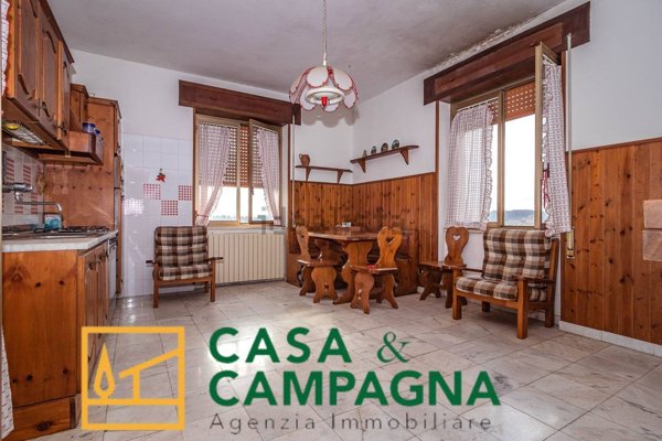 appartamento in vendita a Roccamonfina