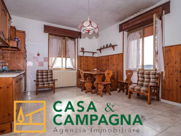 appartamento in vendita a Roccamonfina