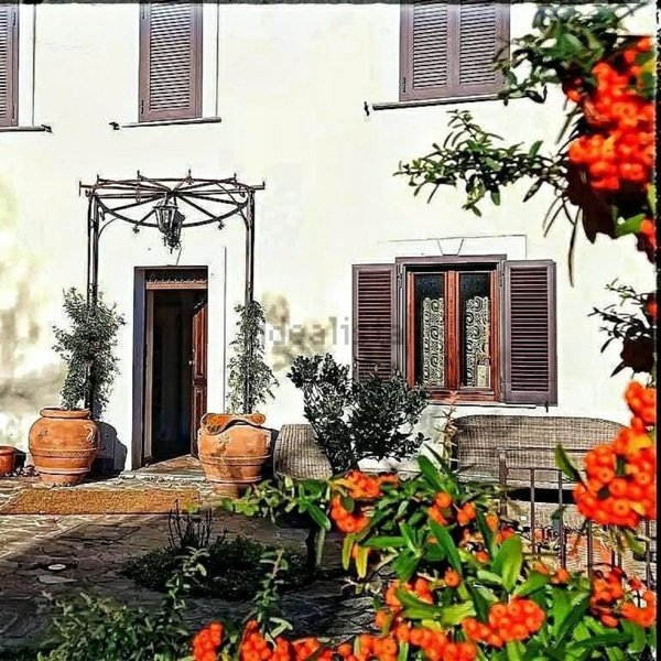 casa indipendente in vendita a Roccamonfina