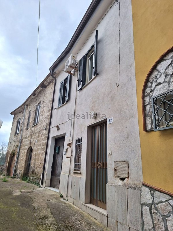 appartamento in vendita a Roccamonfina