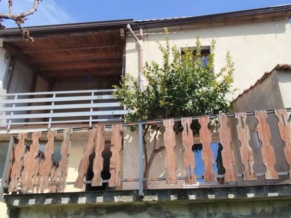 casa indipendente in vendita a Roccamonfina