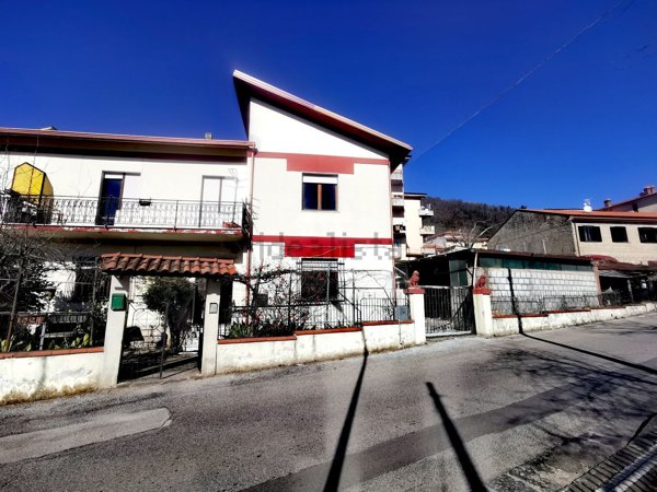 appartamento in vendita a Roccamonfina