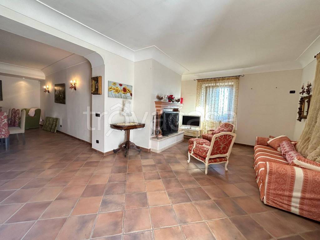 casa indipendente in vendita a Roccamonfina