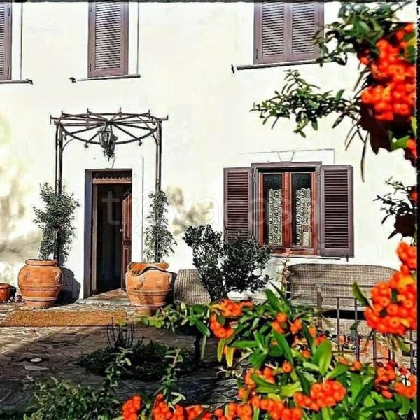 casa indipendente in vendita a Roccamonfina
