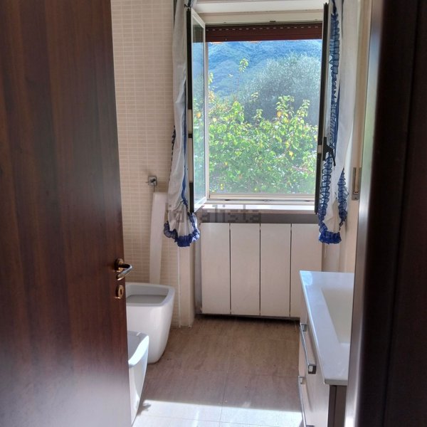 casa indipendente in vendita a Roccaromana