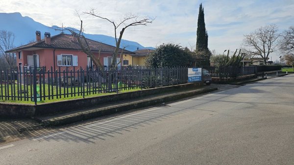 casa indipendente in vendita a Roccaromana