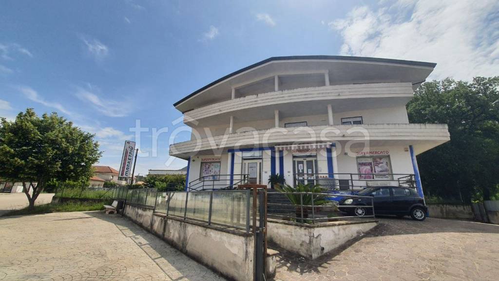 appartamento in vendita a Rocchetta e Croce