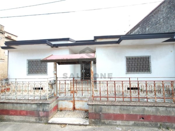 casa indipendente in vendita a Ruviano in zona Alvignanello