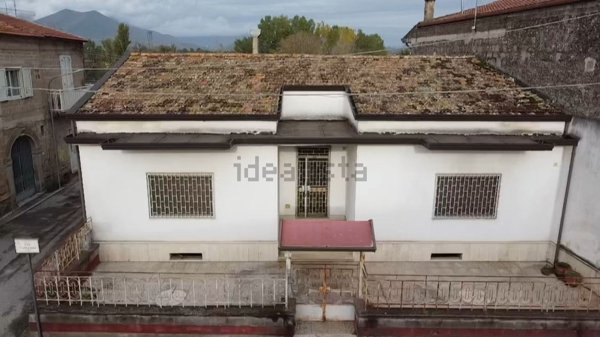 casa indipendente in vendita a Ruviano