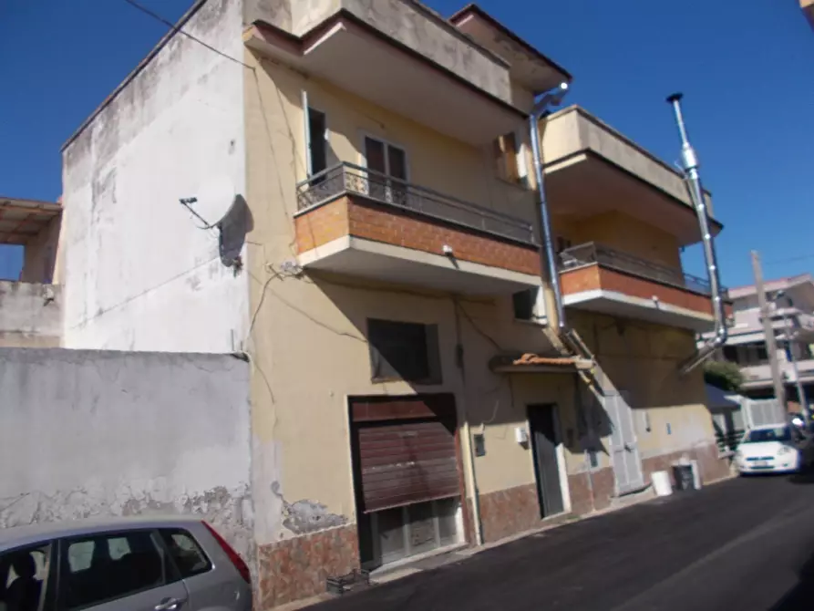 locale commerciale in vendita a San Cipriano d'Aversa