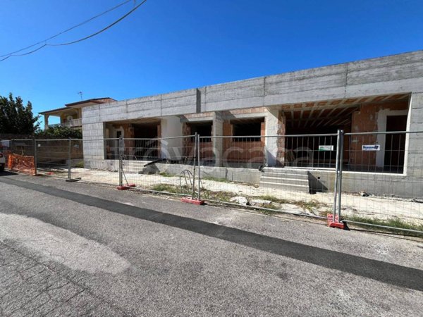 casa indipendente in vendita a San Cipriano d'Aversa