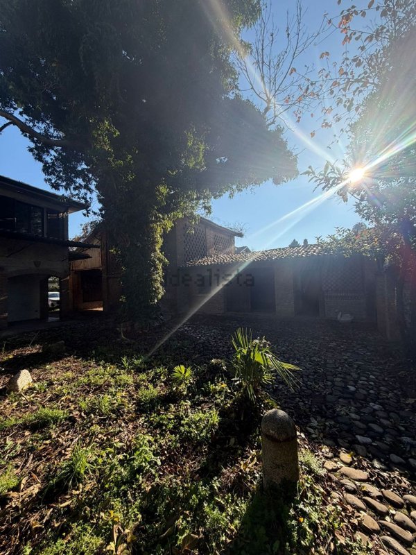 casa indipendente in vendita a San Cipriano d'Aversa