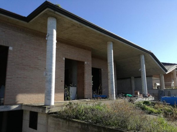 casa indipendente in vendita a San Cipriano d'Aversa