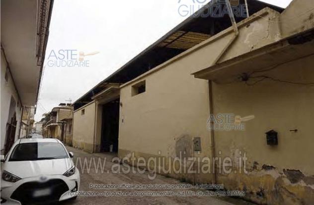 terreno edificabile in vendita a San Cipriano d'Aversa