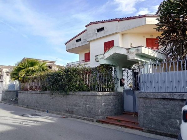 casa indipendente in vendita a San Cipriano d'Aversa