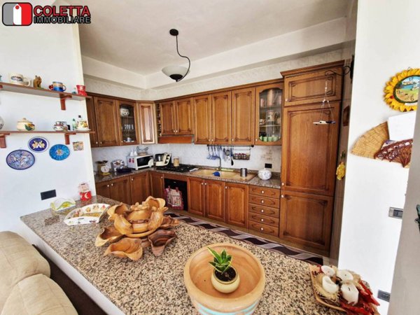 casa indipendente in vendita a San Felice a Cancello in zona Cancello