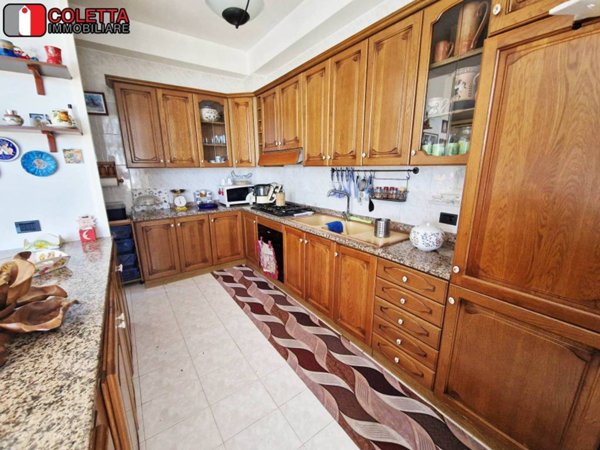 casa indipendente in vendita a San Felice a Cancello in zona Cancello