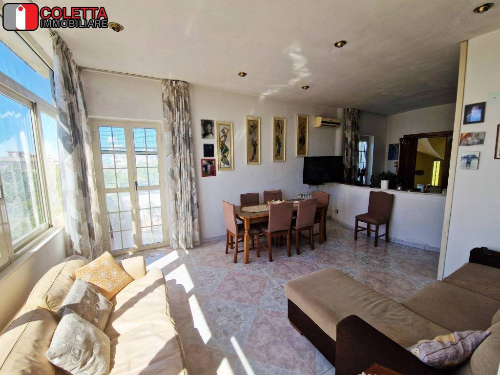 casa indipendente in vendita a San Felice a Cancello in zona Cancello