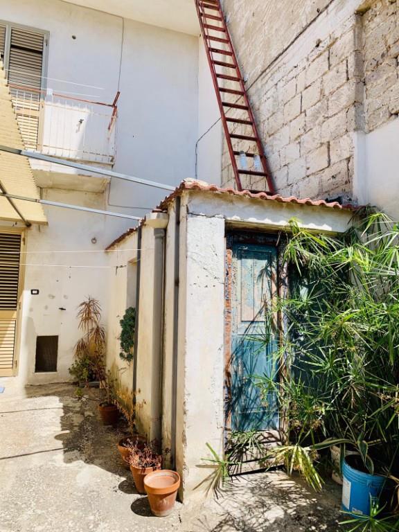 casa indipendente in vendita a San Felice a Cancello