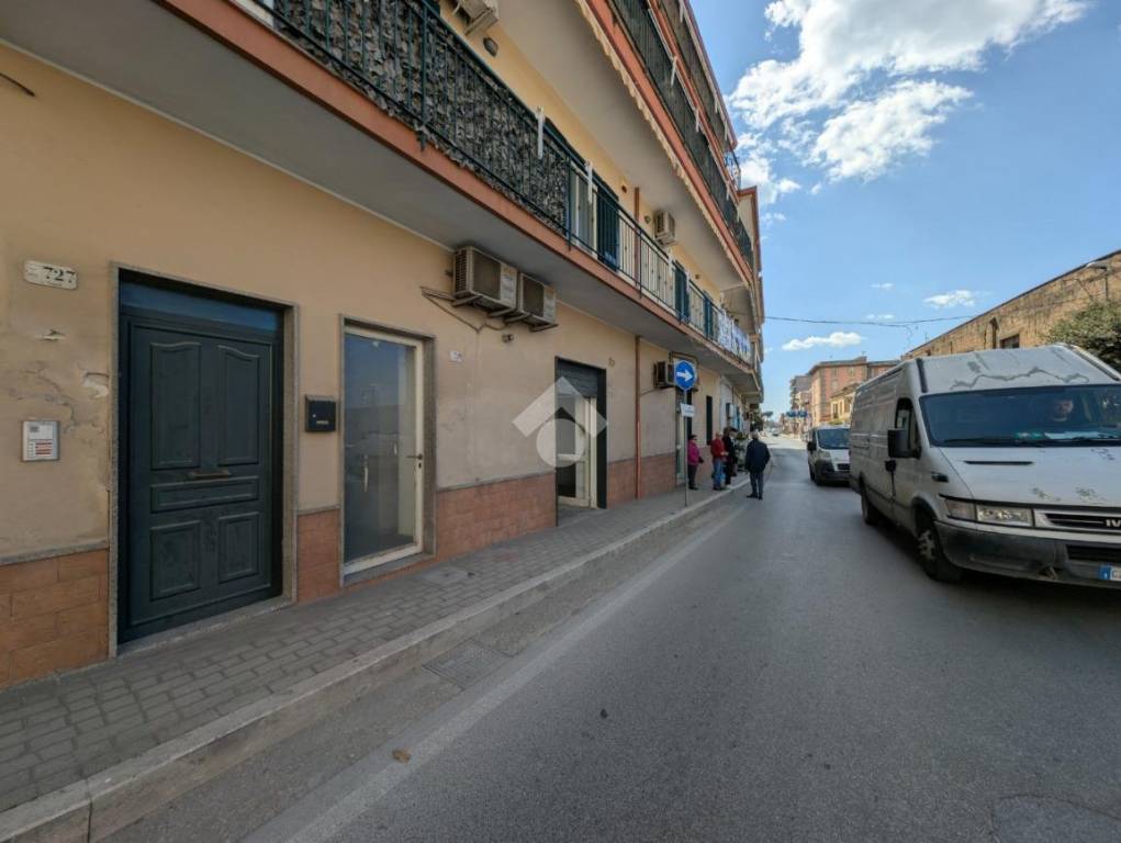 negozio in vendita a San Felice a Cancello in zona Cancello