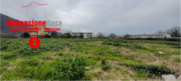 casa indipendente in vendita a San Felice a Cancello in zona Ponti Rossi