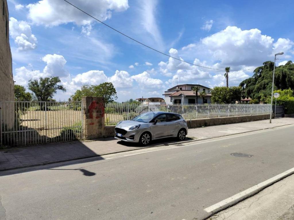 terreno agricolo in vendita a San Felice a Cancello in zona Trotti