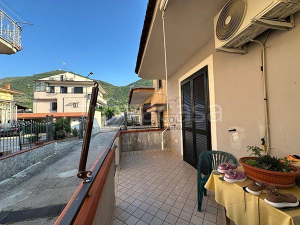 casa indipendente in vendita a San Felice a Cancello