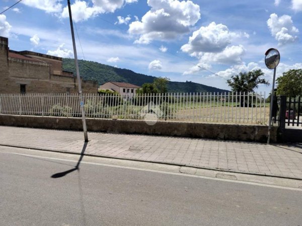 terreno agricolo in vendita a San Felice a Cancello in zona Trotti