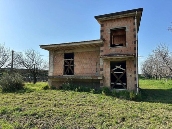 casa indipendente in vendita a San Felice a Cancello