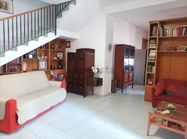 casa indipendente in vendita a San Felice a Cancello