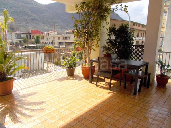 casa indipendente in vendita a San Felice a Cancello