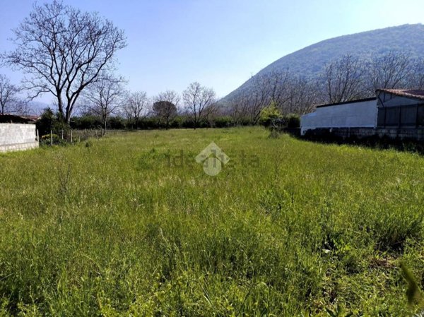 casa indipendente in vendita a San Felice a Cancello