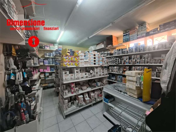 negozio in vendita a San Felice a Cancello