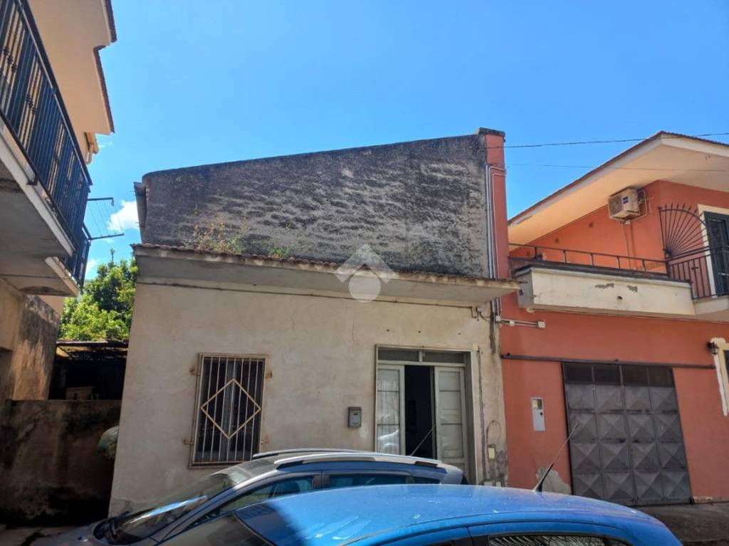 casa indipendente in vendita a San Felice a Cancello