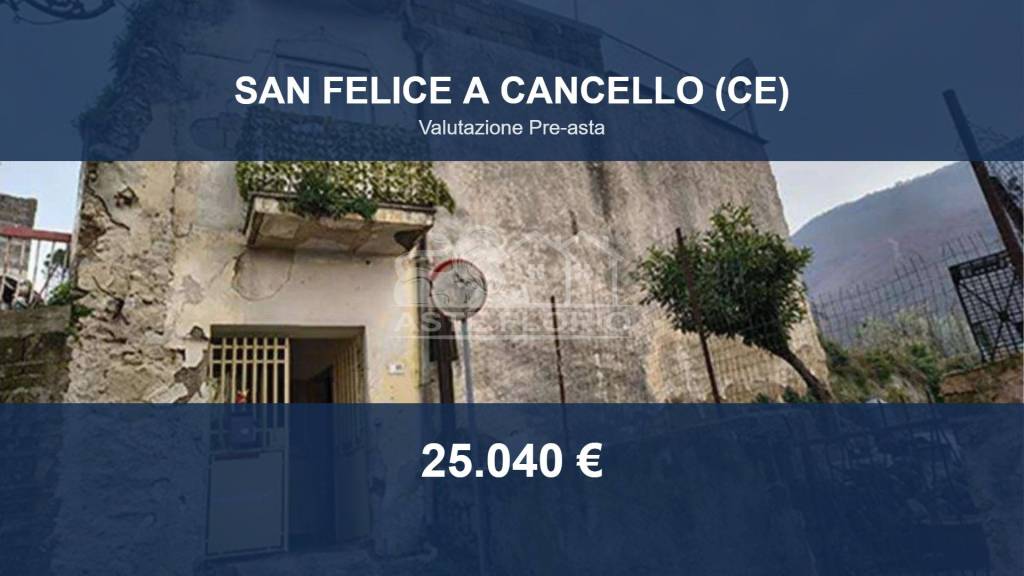 casa indipendente in vendita a San Felice a Cancello in zona Casazenca