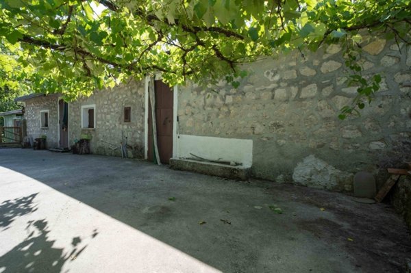 casa indipendente in vendita a San Gregorio Matese