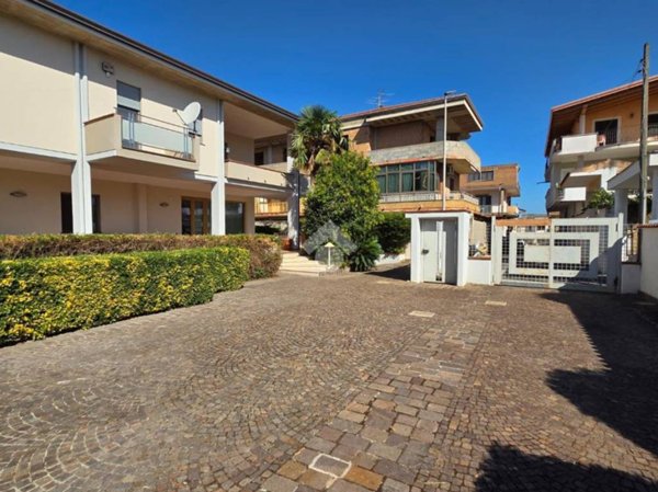 casa indipendente in vendita a San Marcellino