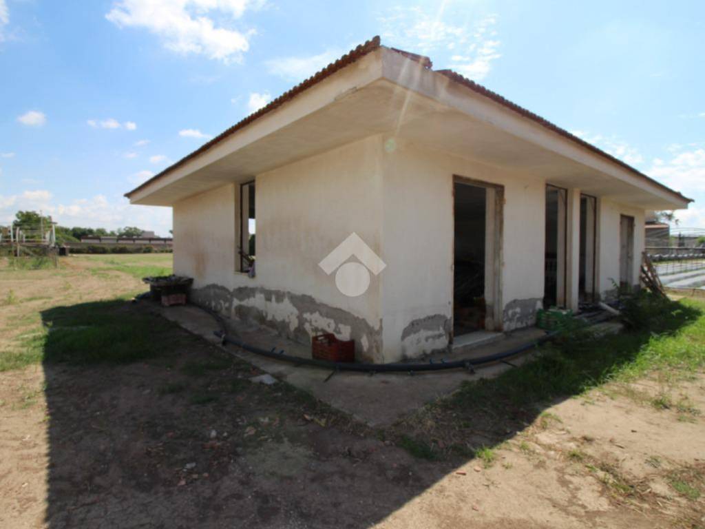 casa indipendente in vendita a San Marcellino