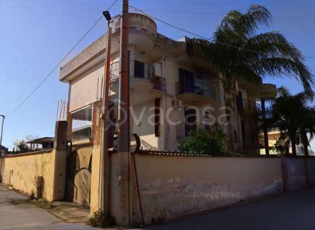 intera palazzina in vendita a San Marcellino