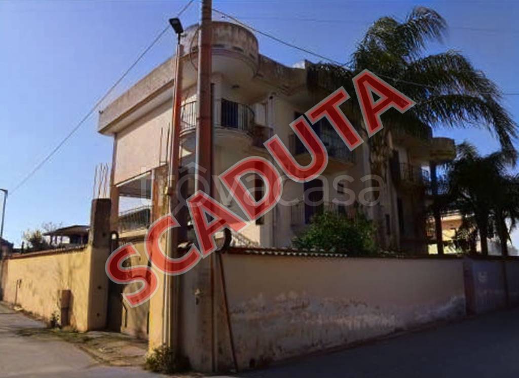 intera palazzina in vendita a San Marcellino